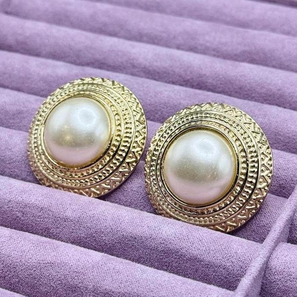 Vintage 90s Gold Tone Pearl Button Stud Earrings Oversized Classy Statement
